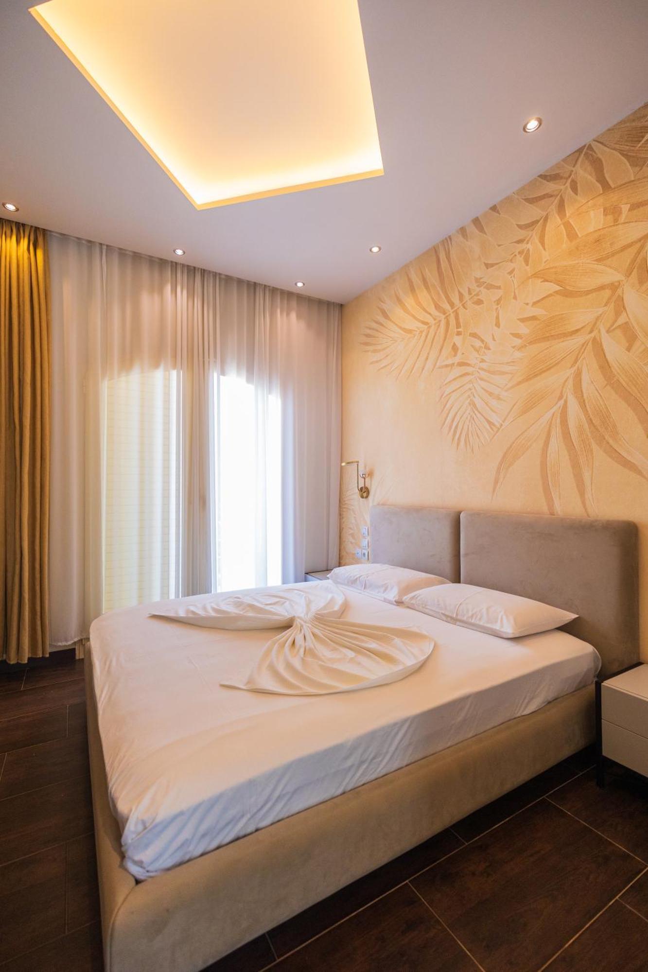 Royal Blue Hotel Дхерми Экстерьер фото